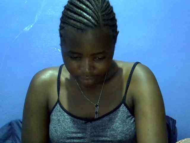 curvy-corazon webcam