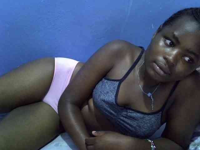 curvy-corazon webcam