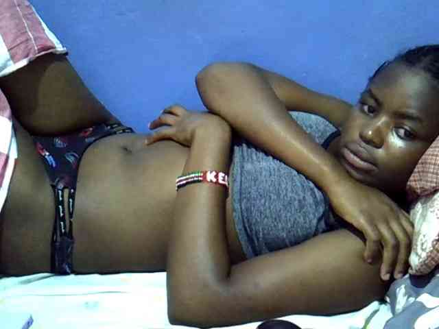 curvy-corazon webcam