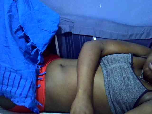 curvy-corazon webcam