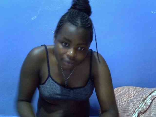 curvy-corazon webcam