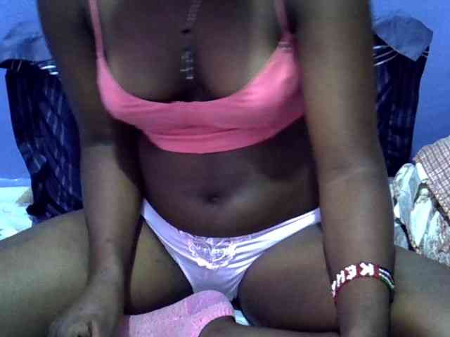 curvy-corazon webcam