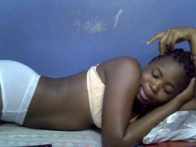 curvy-corazon webcam