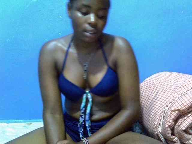curvy-corazon webcam
