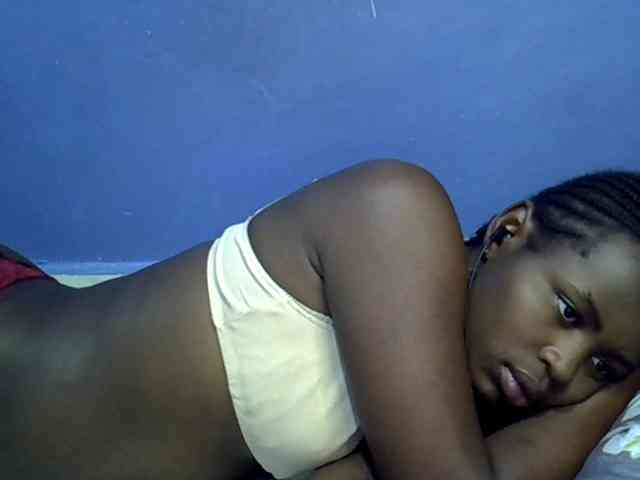 curvy-corazon webcam