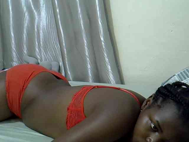 curvy-corazon webcam