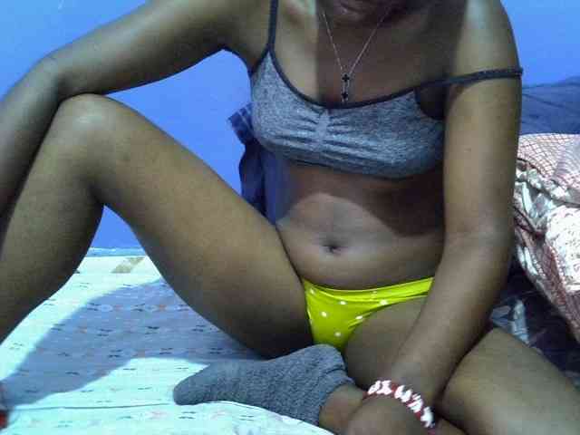 curvy-corazon webcam