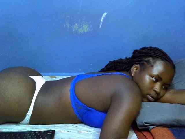 curvy-corazon curvy-corazon