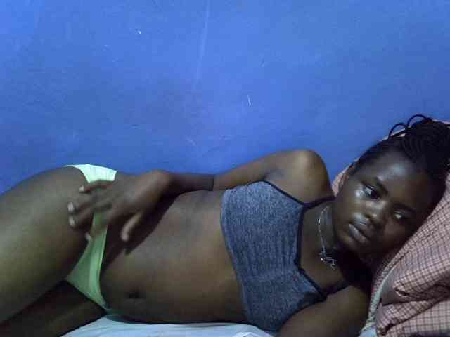 curvy-corazon webcam