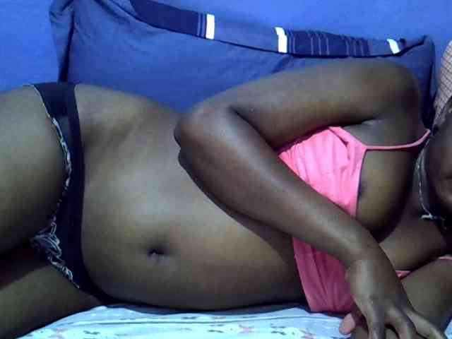 curvy-corazon webcam