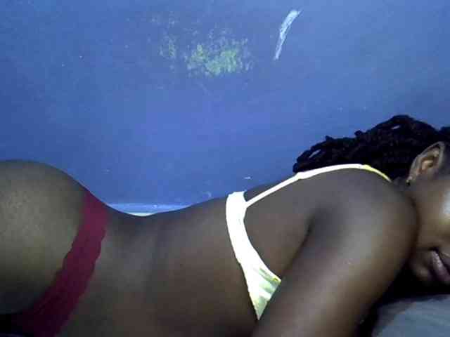 curvy-corazon curvy-corazon