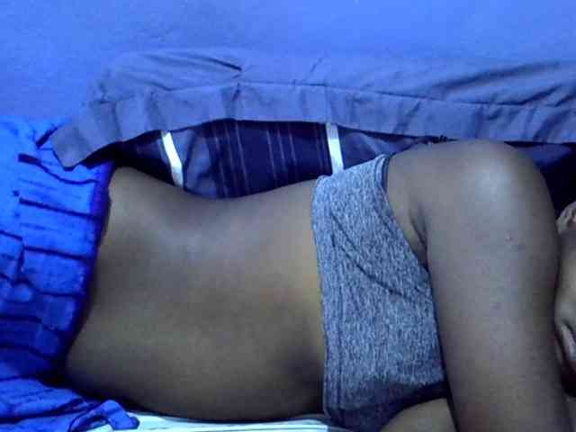 curvy-corazon webcam