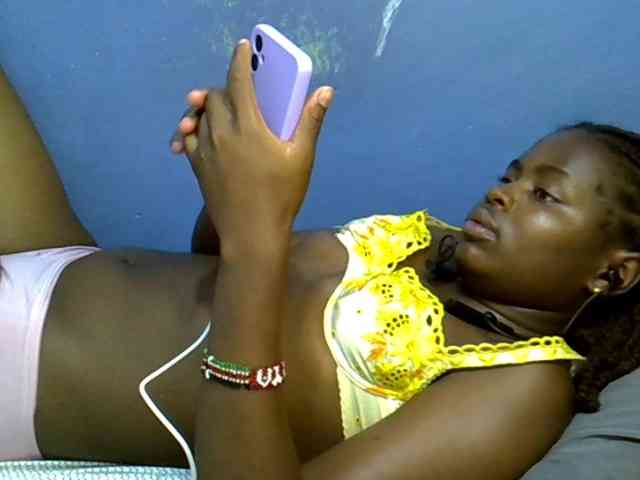 curvy-corazon curvy-corazon