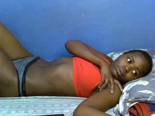 curvy-corazon webcam