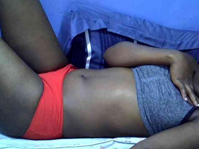 curvy-corazon webcam