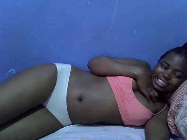 curvy-corazon webcam