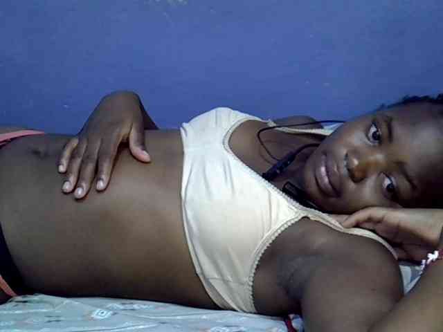 curvy-corazon webcam