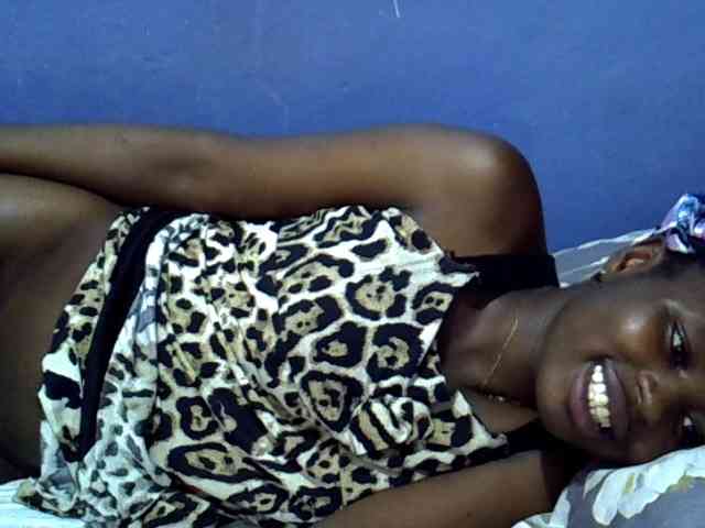 curvy-corazon webcam