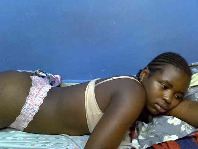 curvy-corazon webcam