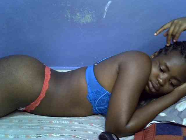 curvy-corazon webcam