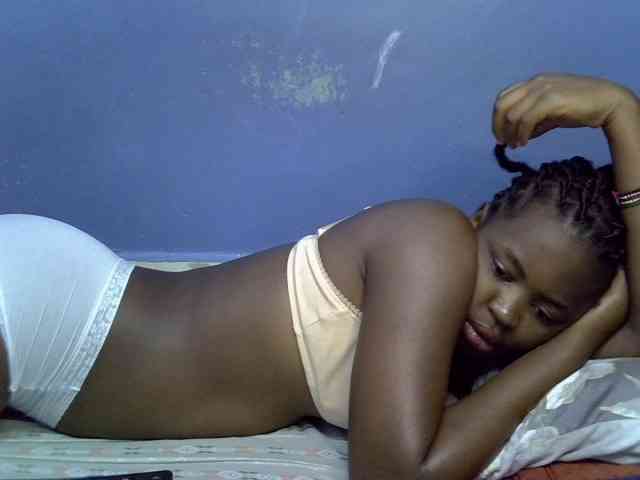 curvy-corazon webcam