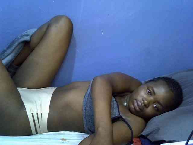 curvy-corazon webcam