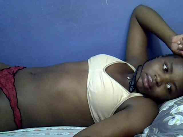 curvy-corazon webcam