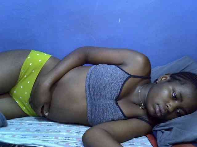 curvy-corazon webcam