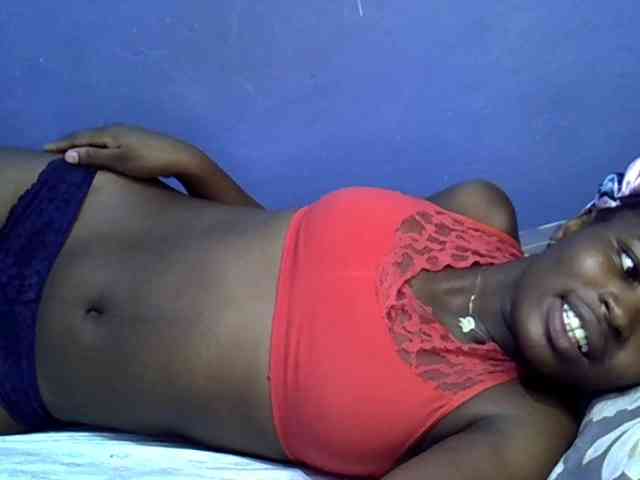 curvy-corazon webcam