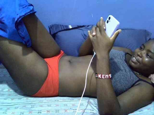 curvy-corazon webcam