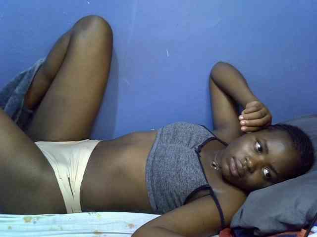 curvy-corazon webcam