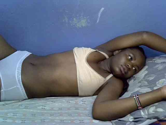 curvy-corazon webcam