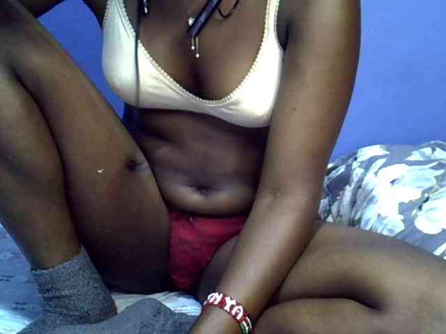 curvy-corazon webcam