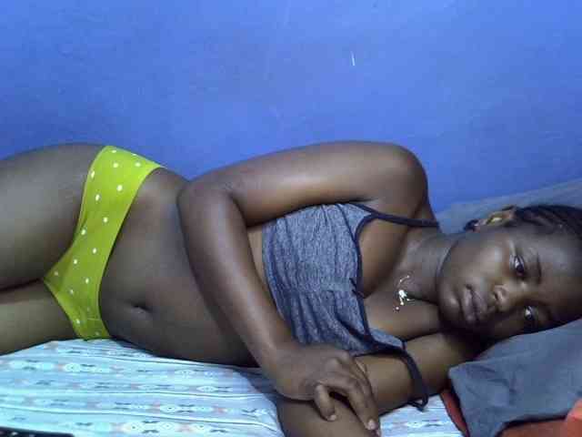 curvy-corazon webcam
