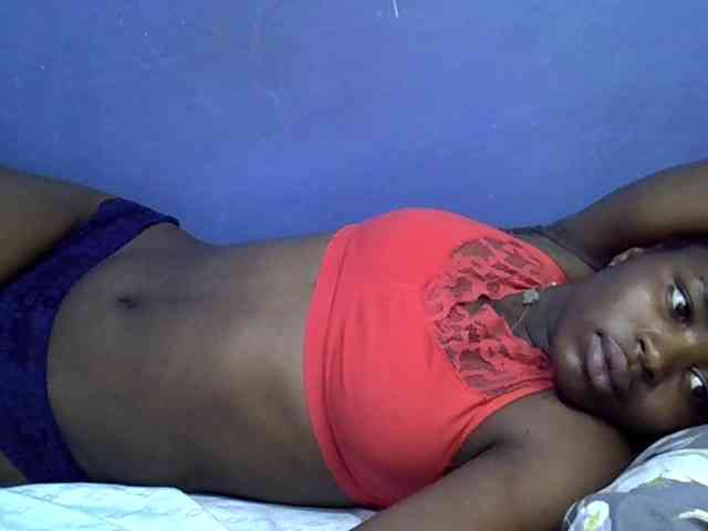 curvy-corazon webcam