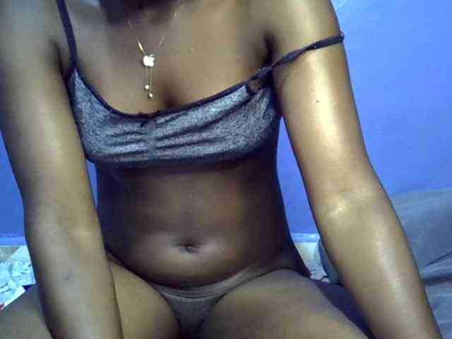 curvy-corazon webcam