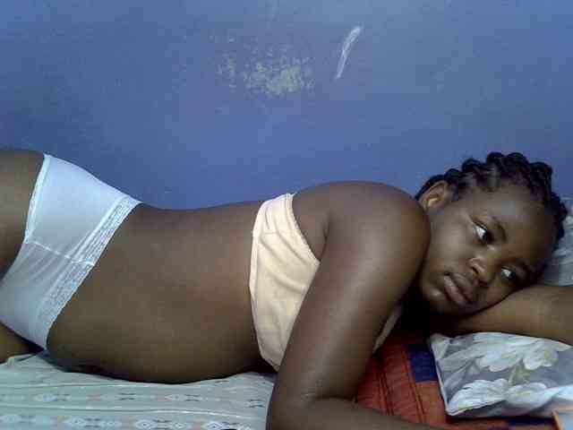 curvy-corazon webcam