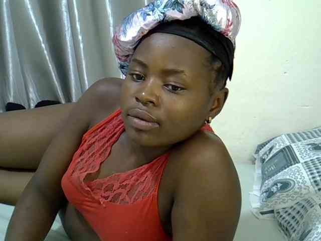 curvy-corazon webcam