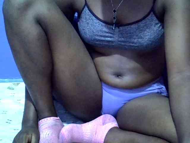 curvy-corazon webcam