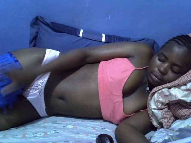 curvy-corazon webcam