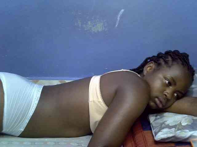 curvy-corazon webcam