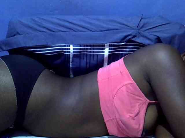 curvy-corazon webcam