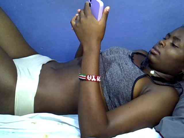 curvy-corazon webcam