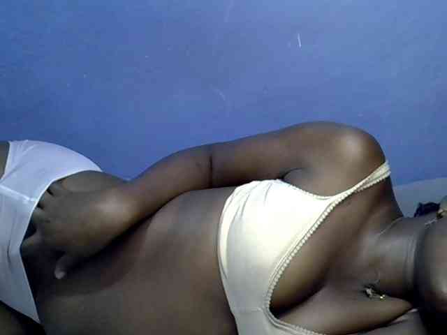 curvy-corazon