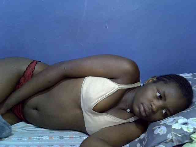 curvy-corazon webcam