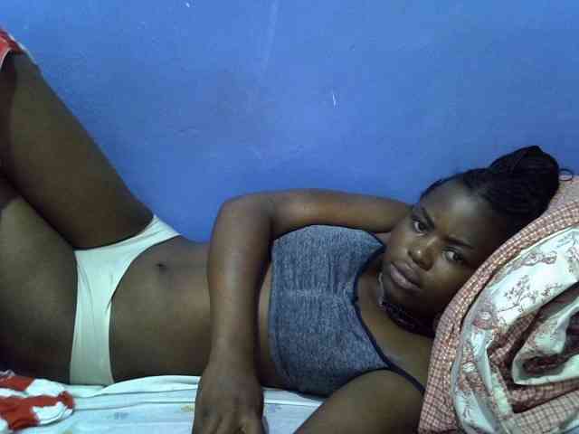 curvy-corazon webcam