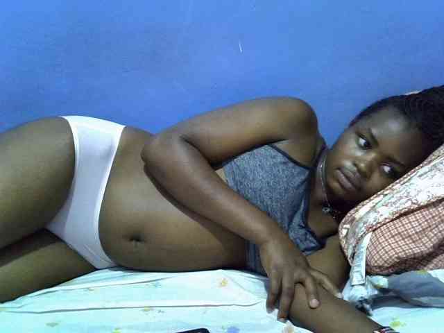 curvy-corazon webcam