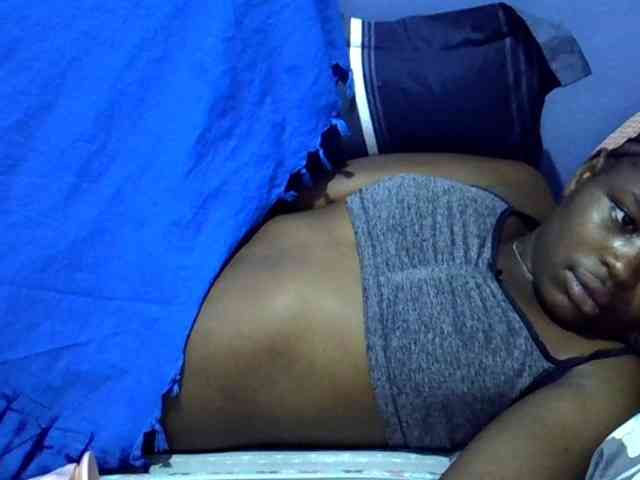 curvy-corazon webcam