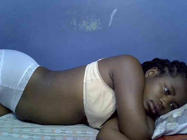 curvy-corazon webcam