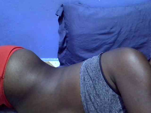 curvy-corazon